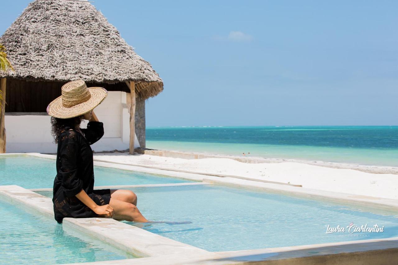 Uroa Zanzibar Vera Beach Hotel By Moonshine Dikoni Exteriör bild