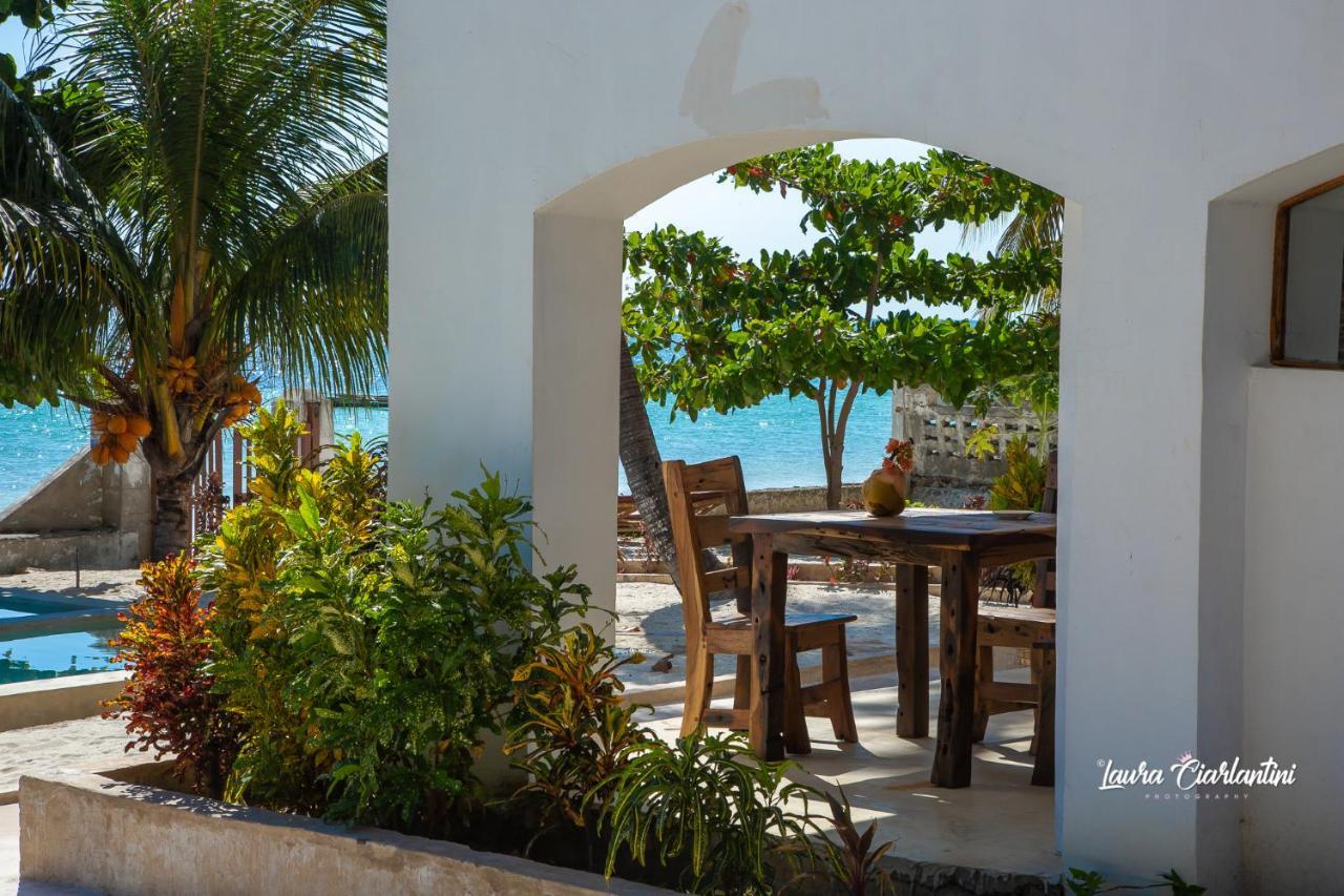 Uroa Zanzibar Vera Beach Hotel By Moonshine Dikoni Exteriör bild