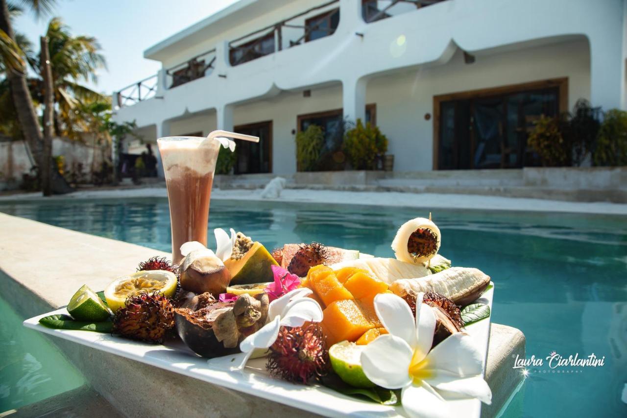Uroa Zanzibar Vera Beach Hotel By Moonshine Dikoni Exteriör bild
