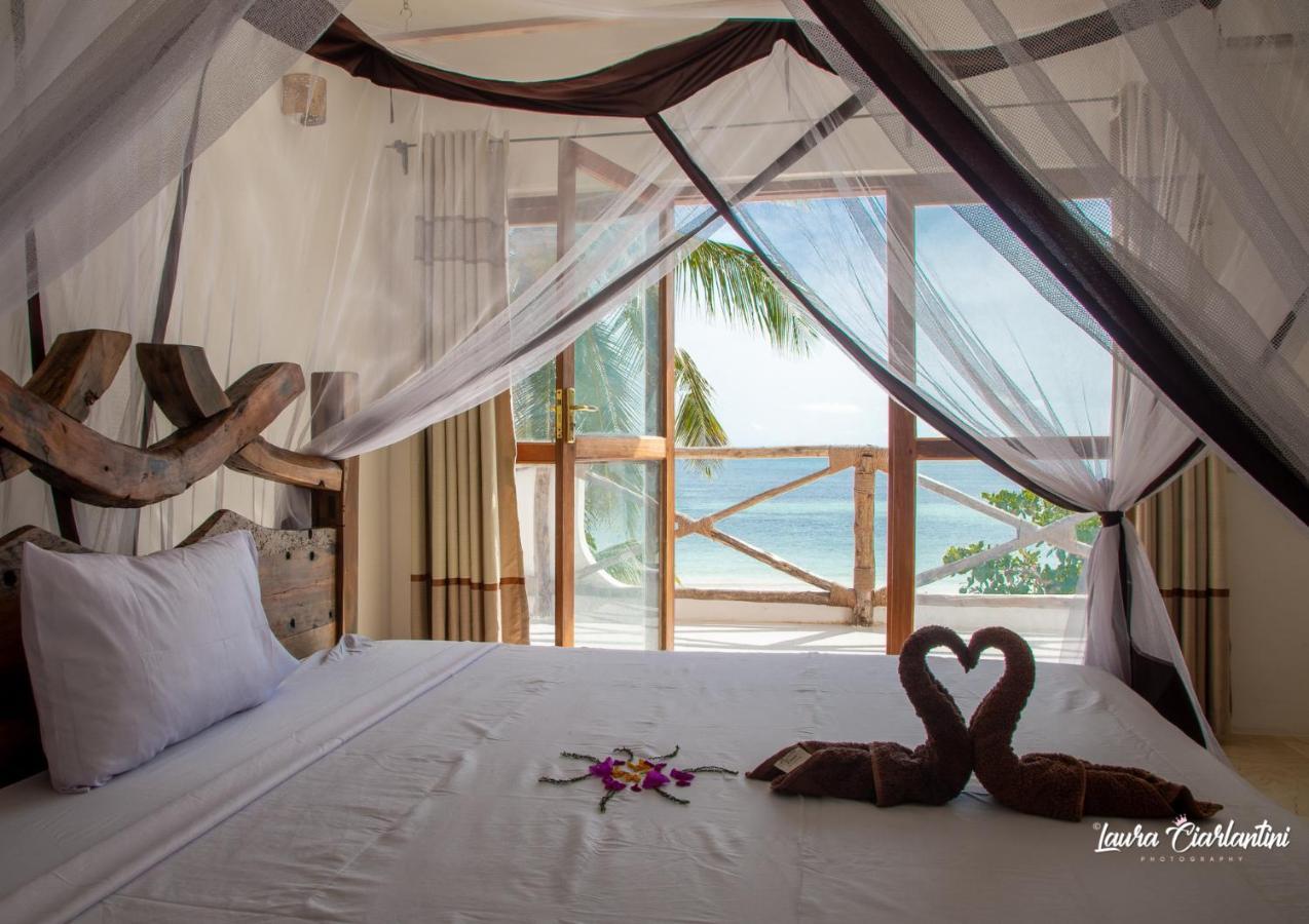 Uroa Zanzibar Vera Beach Hotel By Moonshine Dikoni Exteriör bild