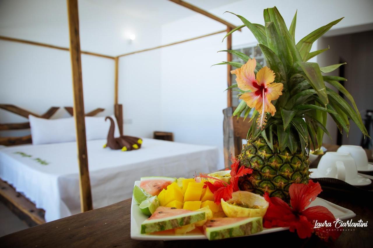 Uroa Zanzibar Vera Beach Hotel By Moonshine Dikoni Exteriör bild