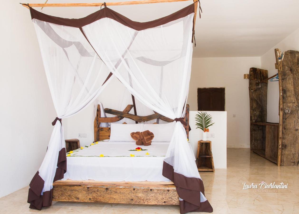 Uroa Zanzibar Vera Beach Hotel By Moonshine Dikoni Exteriör bild