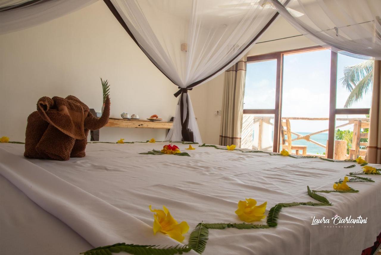 Uroa Zanzibar Vera Beach Hotel By Moonshine Dikoni Exteriör bild
