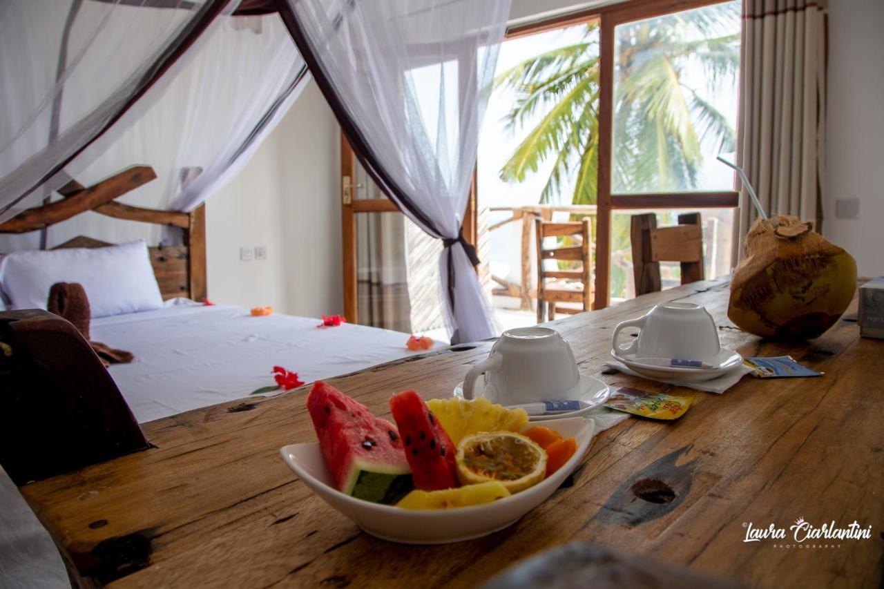 Uroa Zanzibar Vera Beach Hotel By Moonshine Dikoni Exteriör bild
