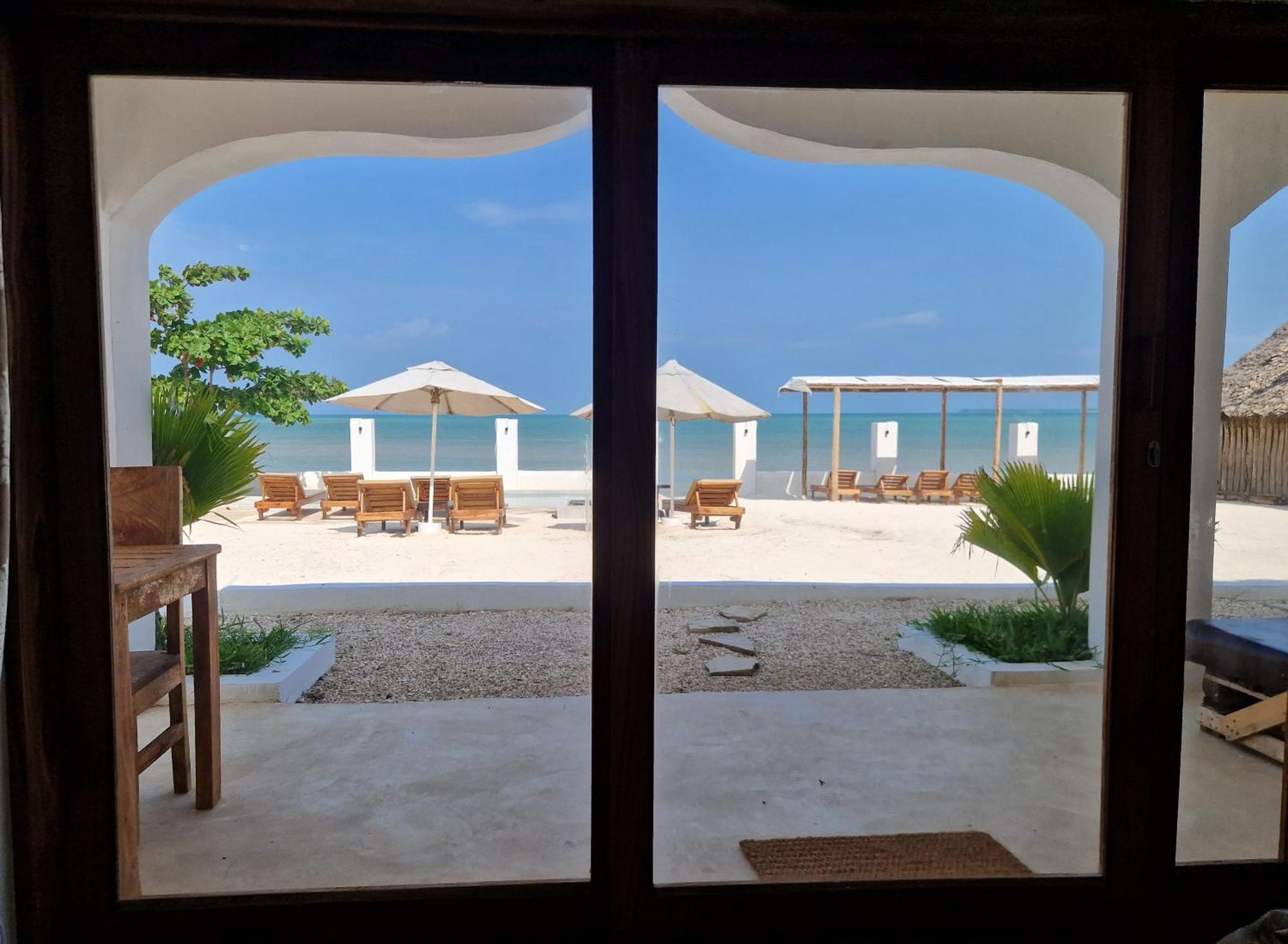 Uroa Zanzibar Vera Beach Hotel By Moonshine Dikoni Rum bild