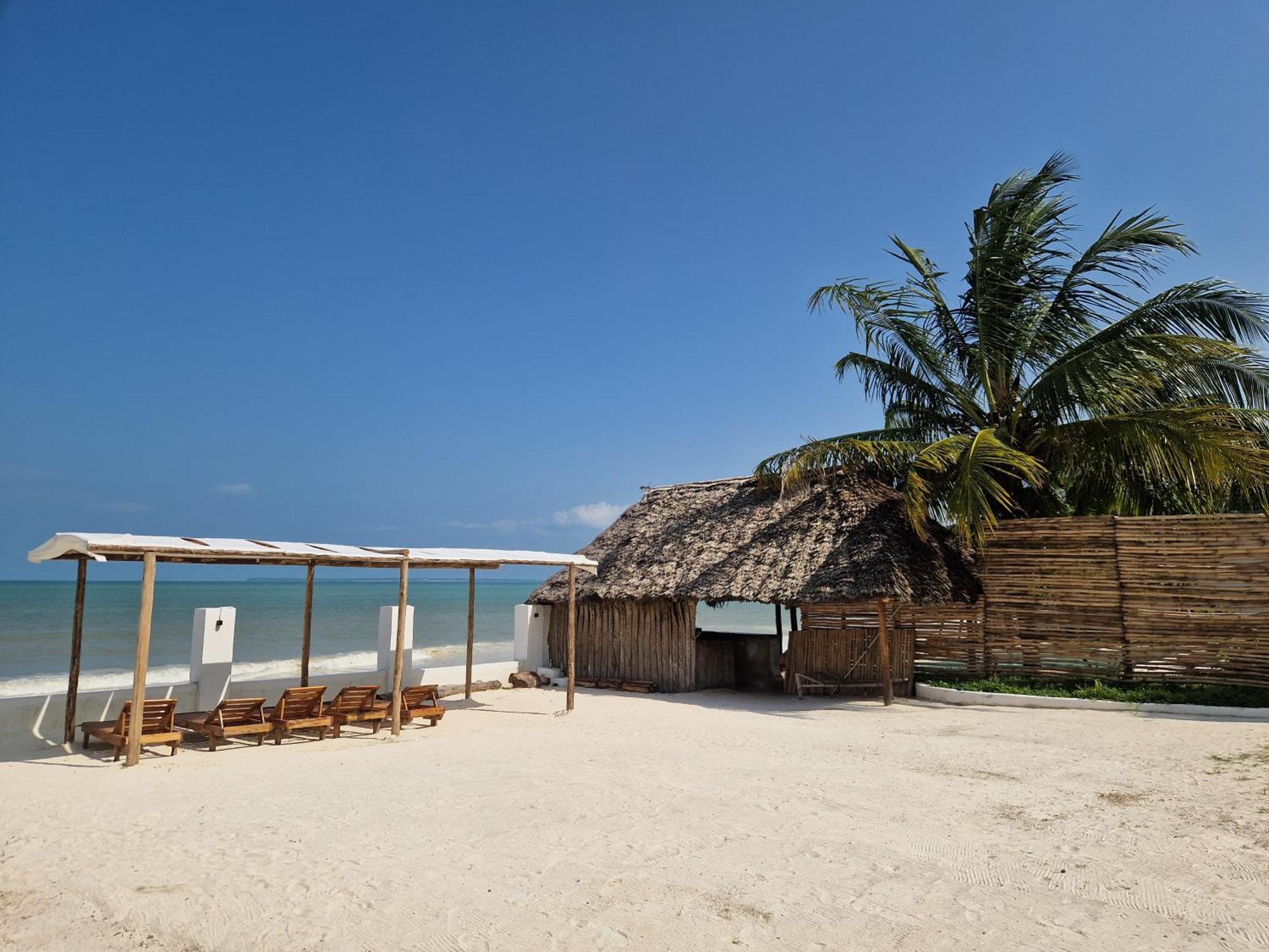 Uroa Zanzibar Vera Beach Hotel By Moonshine Dikoni Rum bild